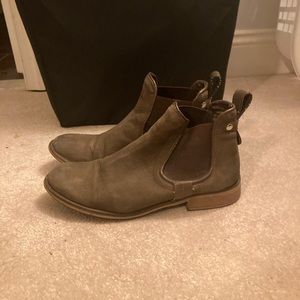 Steve madden Chelsea boots